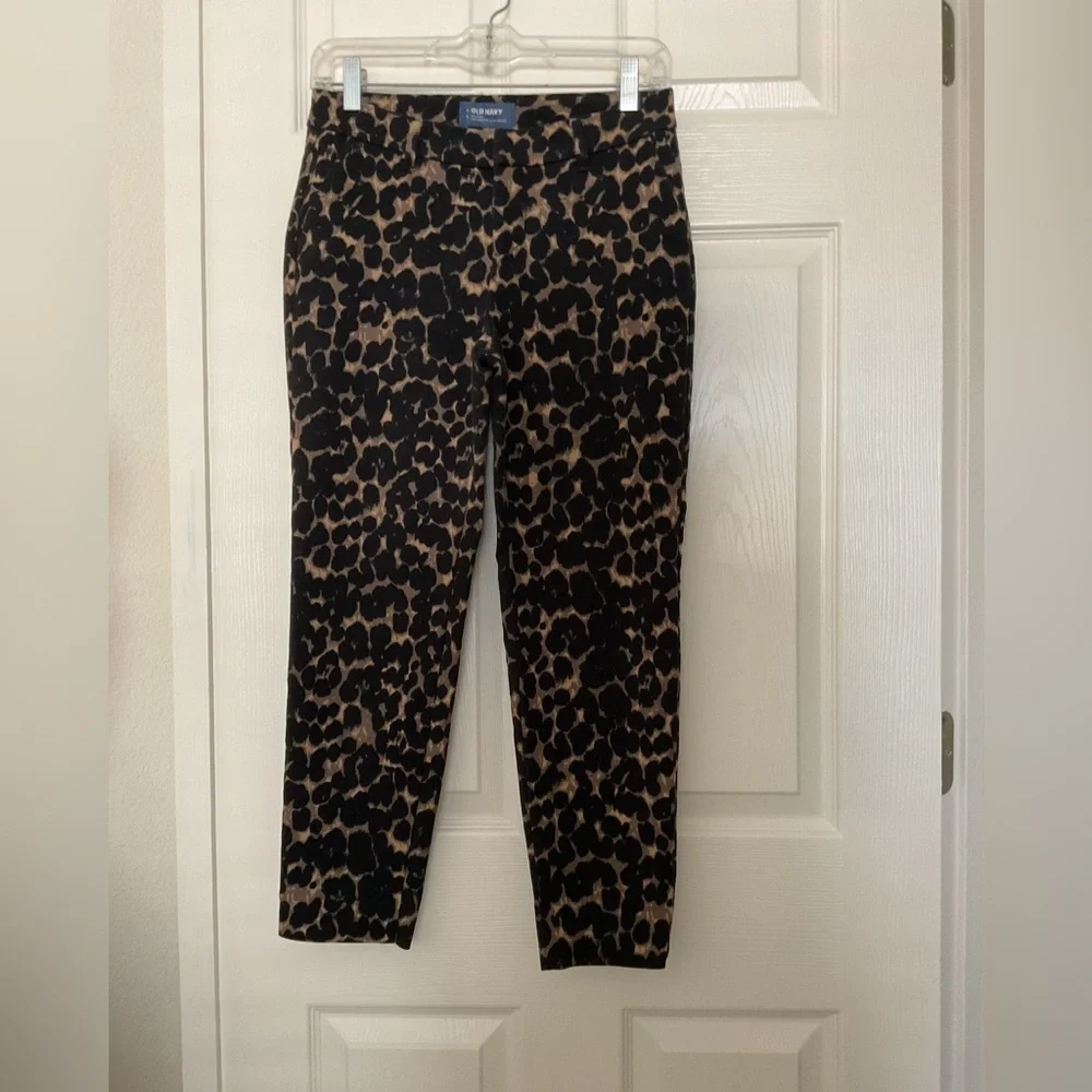 Old Navy Harper Mid Rise Pants Women's Leopard Print Size 0 Stretch Crop Ankle